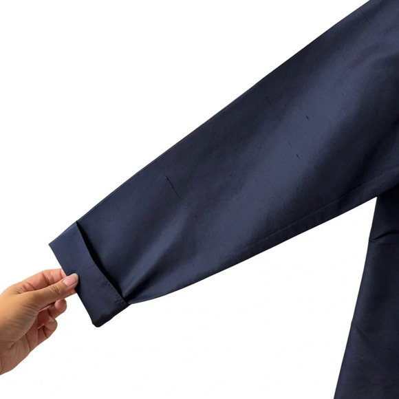 Talbots 100% Silk Blouse Button Up Top Size 8 Navy Blue Long Sleeve Holiday Work - Picture 7 of 9